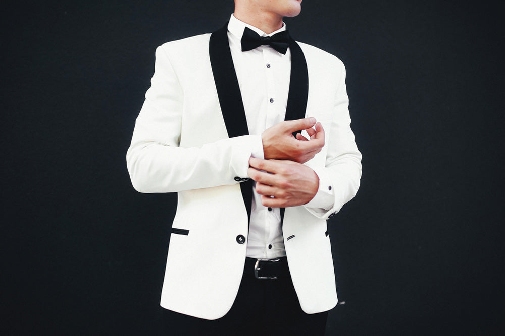When to Wear White Tuxedo | Emensuits