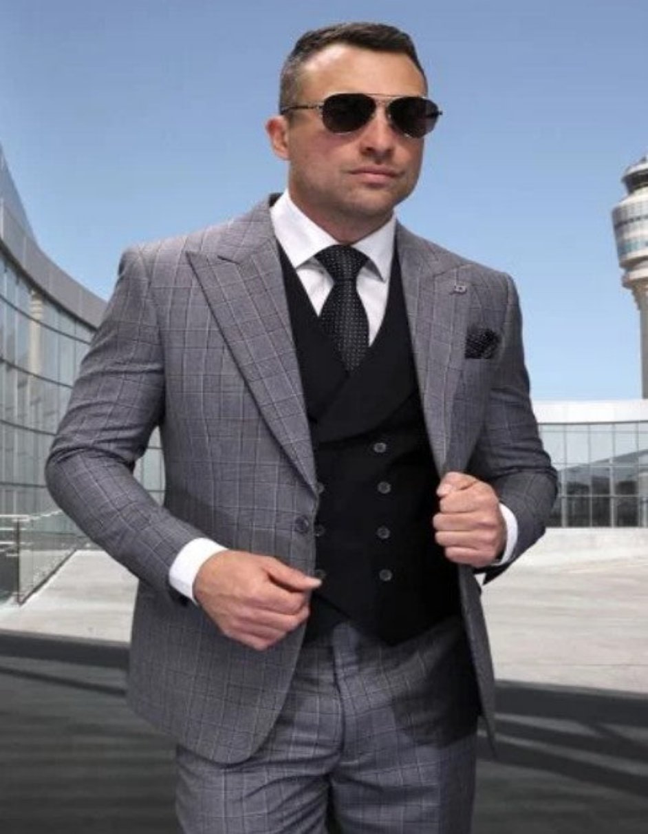 Statement Suit