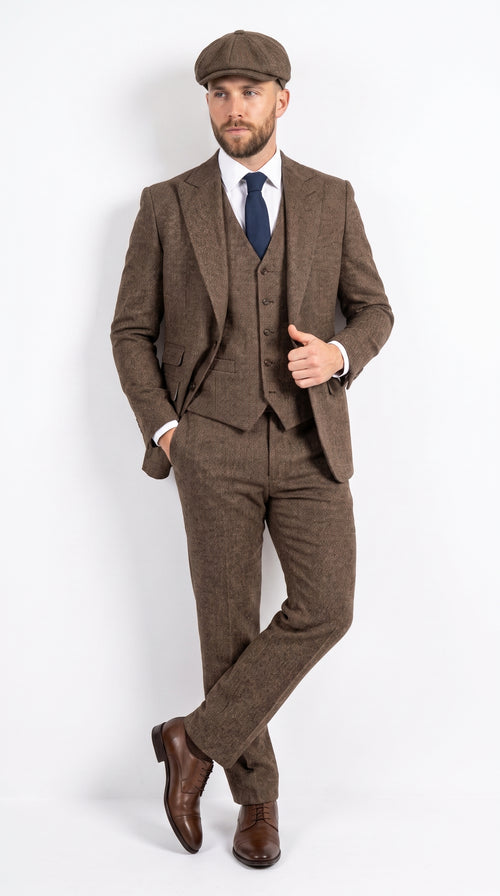 Peaky Blinder Men’s Brown Tweed 3-Piece Suit – Vintage Wedding, Business and Formal Suit with Matching Vest and Pants