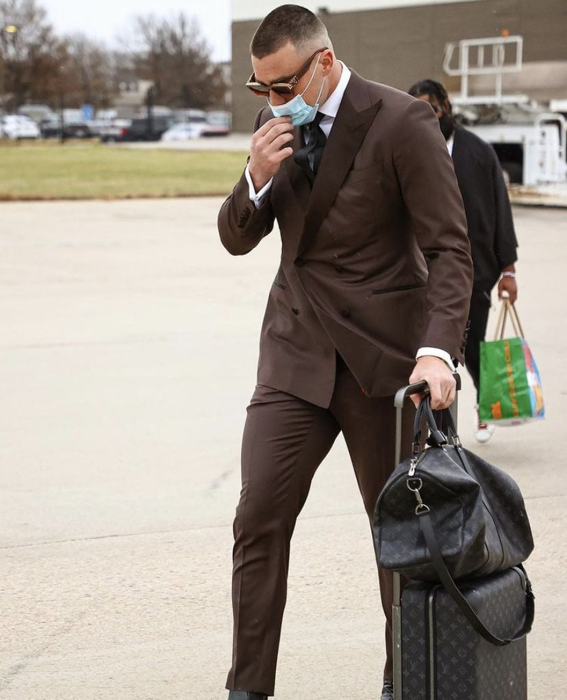 Travis Kelce Suits and Tuxedos - 52 Short
