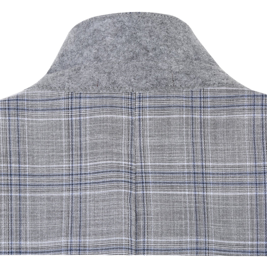 "Classic Fit Men's Two-Button Suit in Light Grey Plaid" - 36 Short