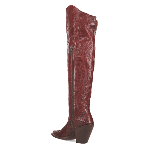 CALVERA PYTHON BOOT