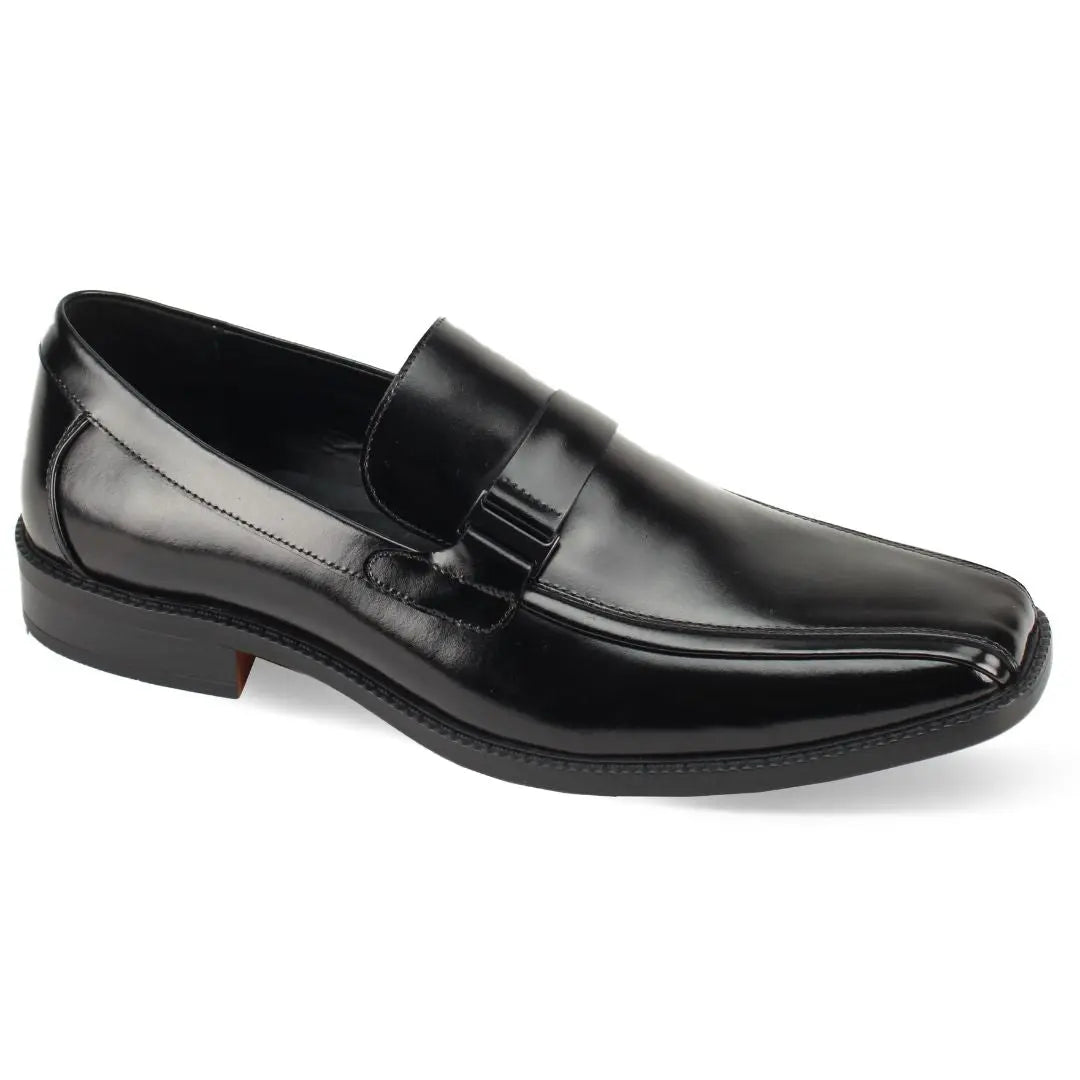 Giorgio Venturi Leather Slip-On Loafers - 6 Standard / D / Medium