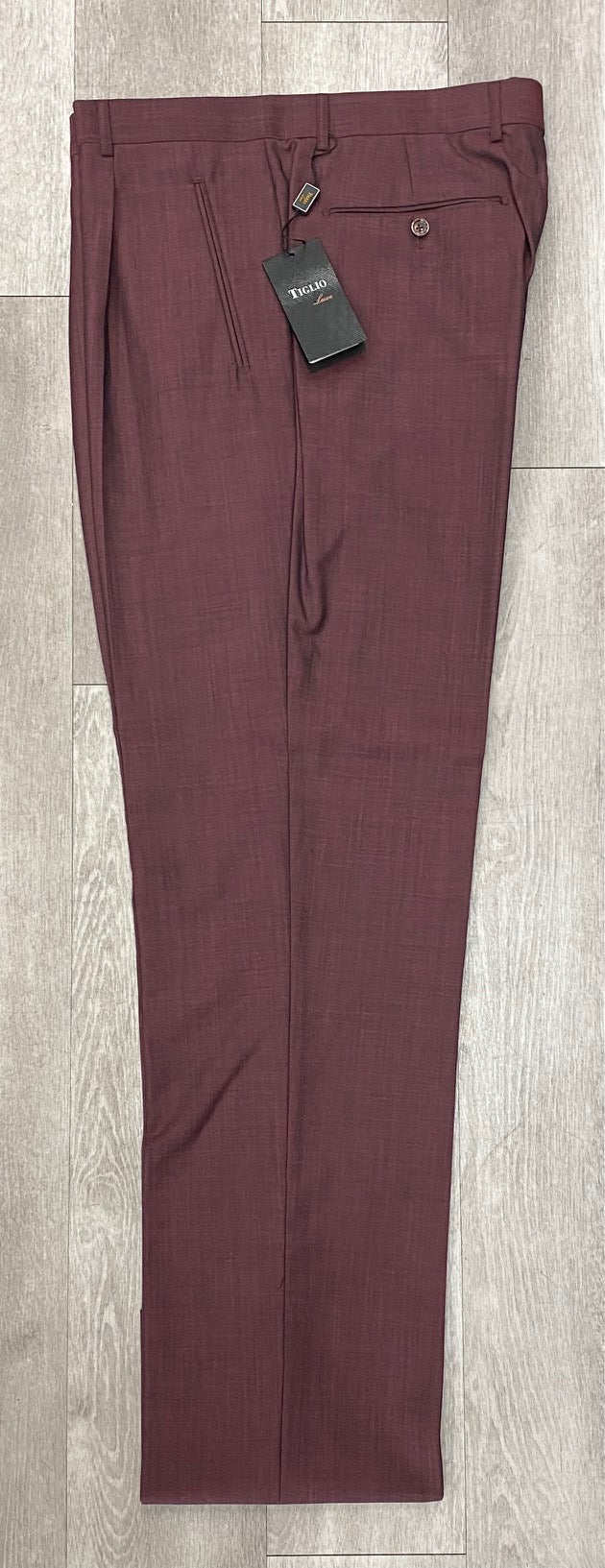Tiglio Luxe 2521 Comfort Fit Single Pleated Pants 18+ Inch Leg TIG4102B Burgundy (SIZE 50 ONLY) - 50