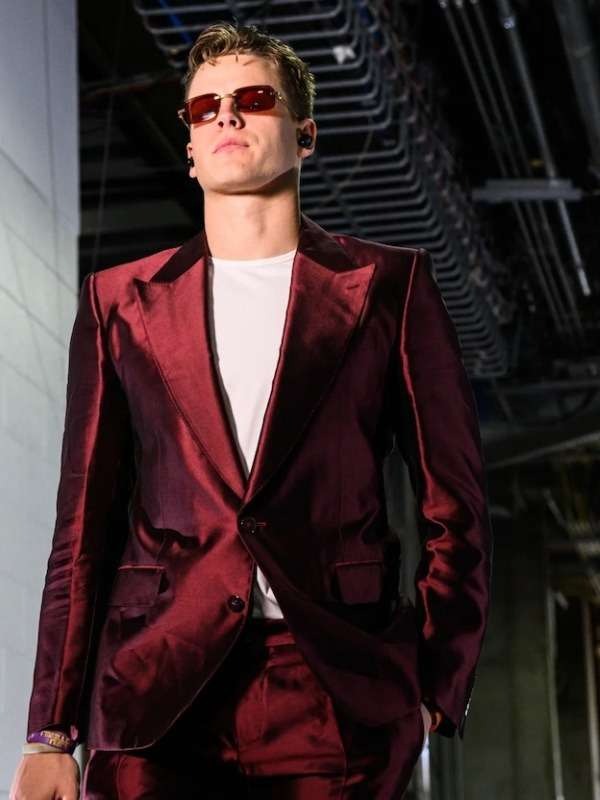 Joe Burrow Suits and Jackets - 40 Short