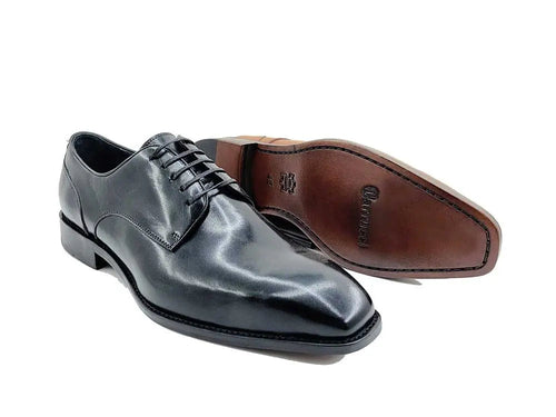 Carrucci Leather Sole Plain Toe Burnished Blucher