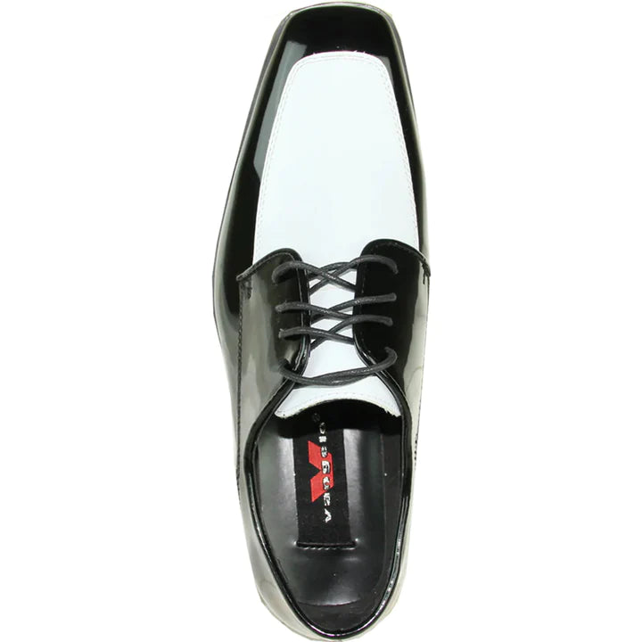 MENS CLASSIC MOC TOE SHINY PATENT PROM 2025 SHOE IN BLACK & WHITE - 6.5M