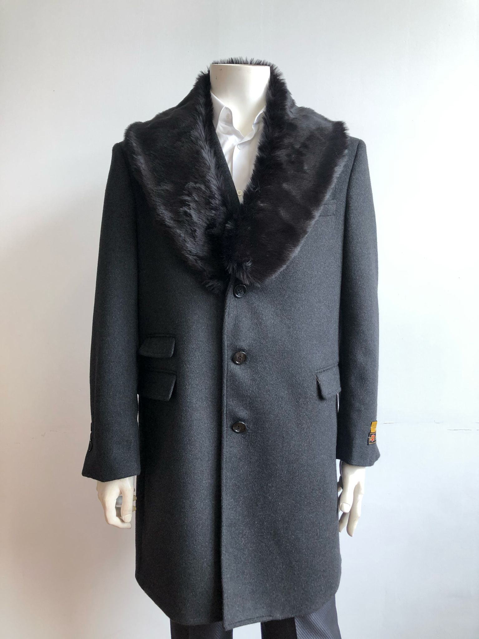 Mens Black Wool Overcoat with Black Faux Fur Collar – Luxury Winter Dress Coat - Coat Size 38