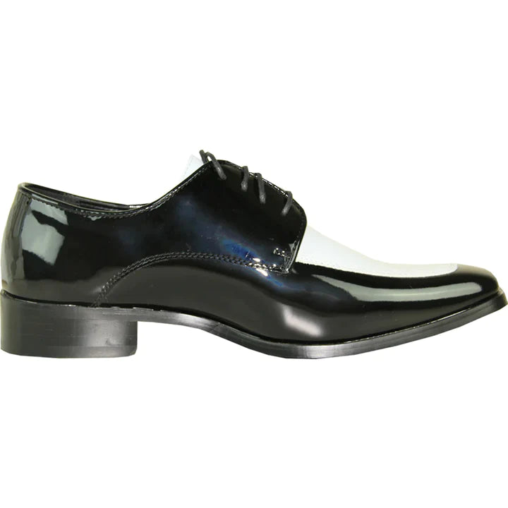 MENS CLASSIC MOC TOE SHINY PATENT PROM 2025 SHOE IN BLACK & WHITE - 6.5M