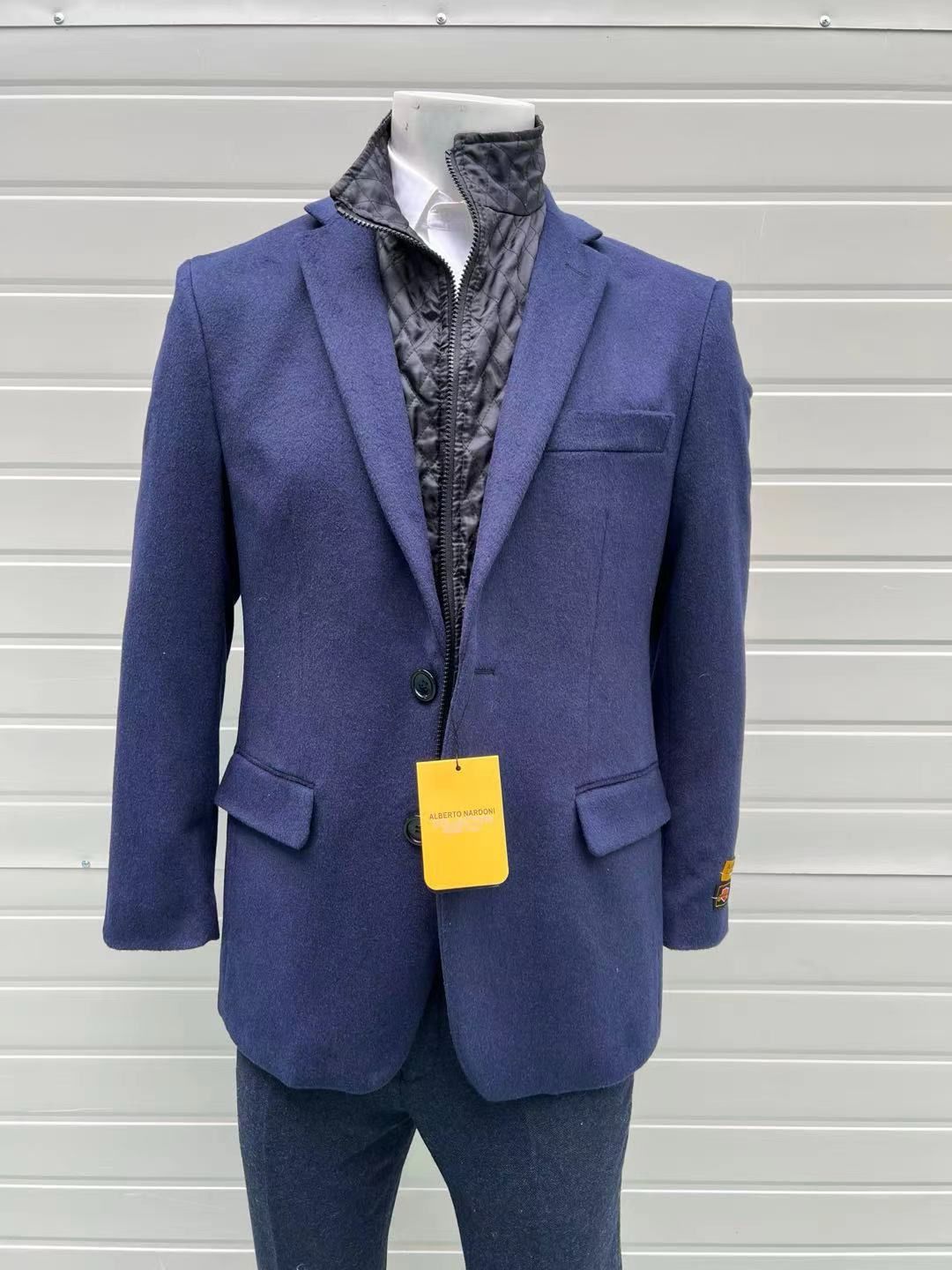 Mens Navy Cashmere and Wool Blazer with Quilted Zip-Up Inner Layer - Two Button Style Notch Lapel - 36 Short