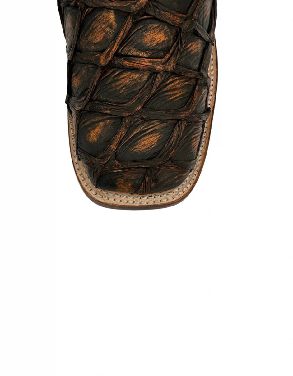 Los Altos Men's Rustic Cognac Genuine Pirarucu Wide Square Toe Boot - 6 Standard / D / Medium