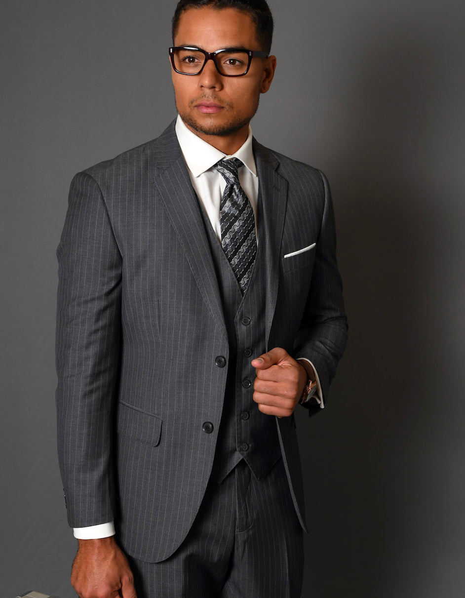 Mens 2 Button Vested Modern Fit Wool Suit in Charcoal Grey Pinstripe - 34 Short