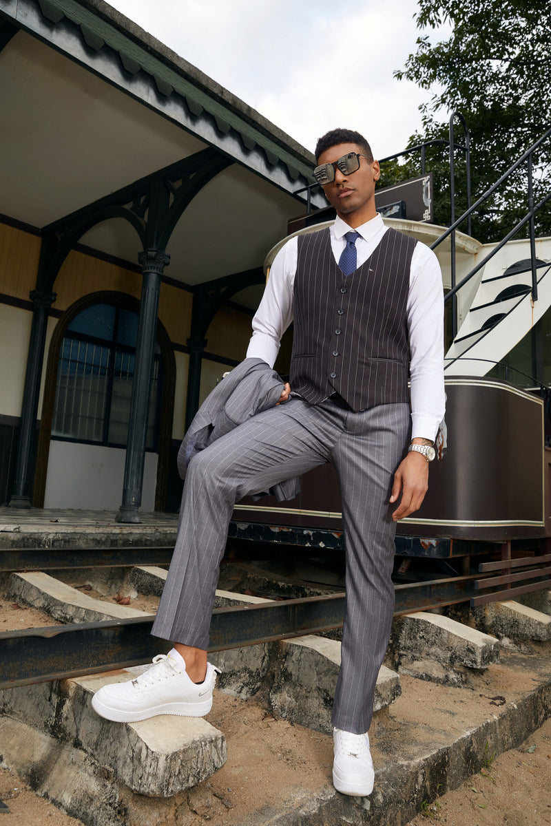 "Mens Stacy Adams Suit -Stacy Adams Men's Modern Grey Pinstripe Vested Suit - One Button" - 34 Short