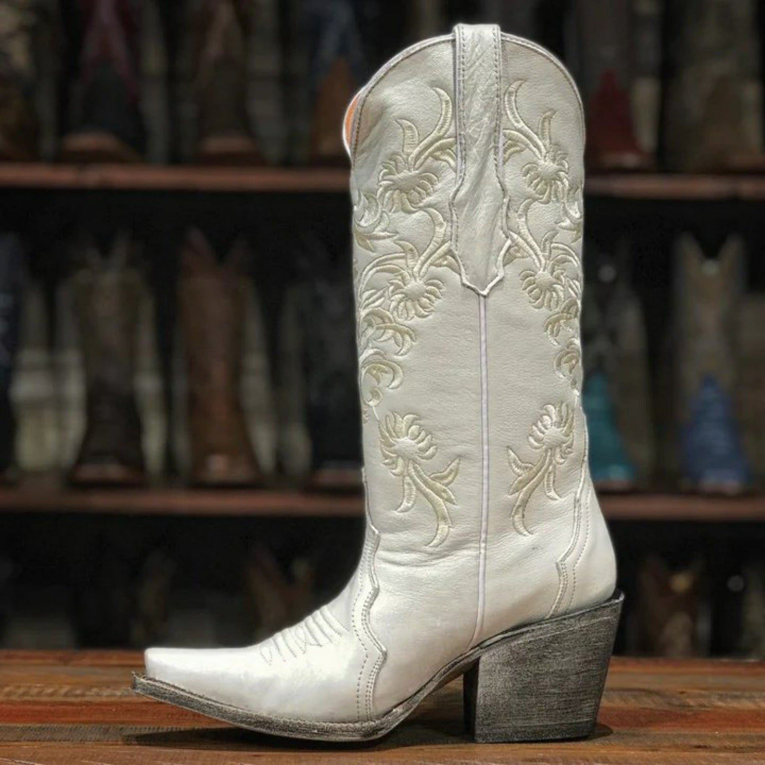 Tanner Mark Women's Leah Snip Toe Leather Boots White - 5