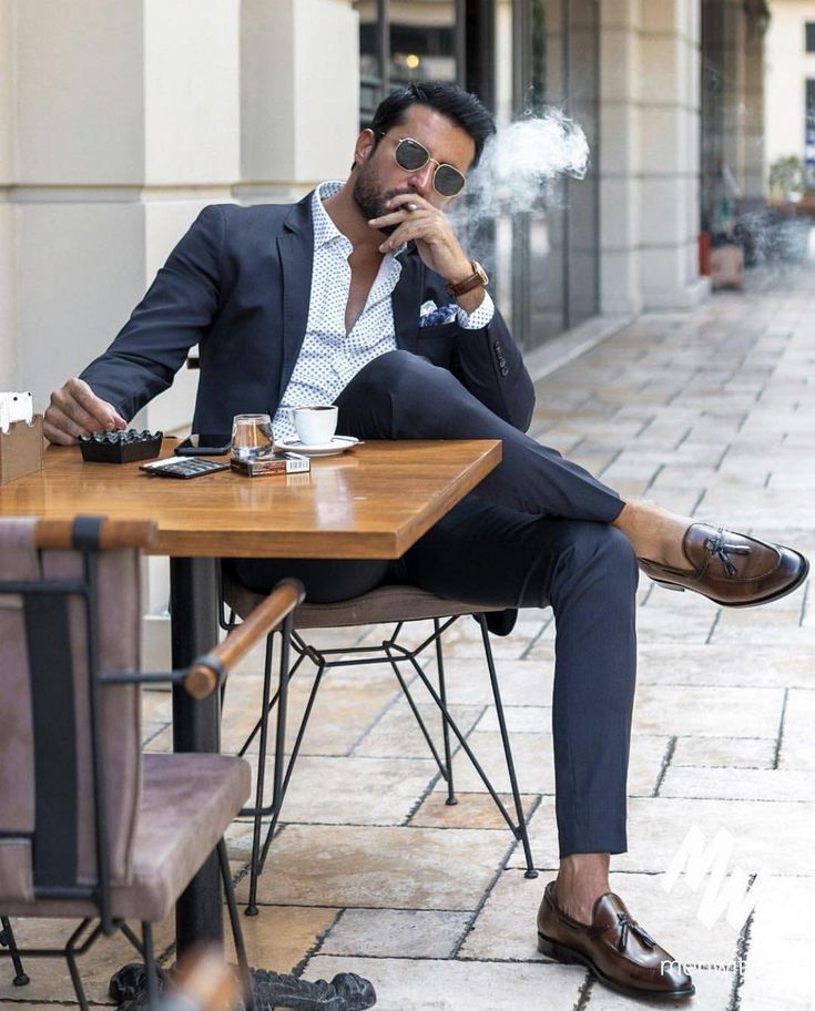 Emensuits: How to Dress Smart Casual with Men's Suits