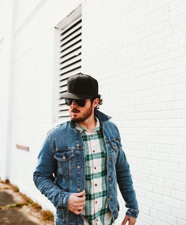 The Ultimate Men's Guide to Fashionably Pairing Your Denims