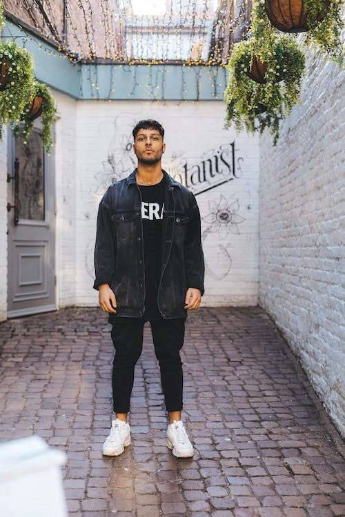 5 Rave Clothing Ideas to Make Guys Stand Out