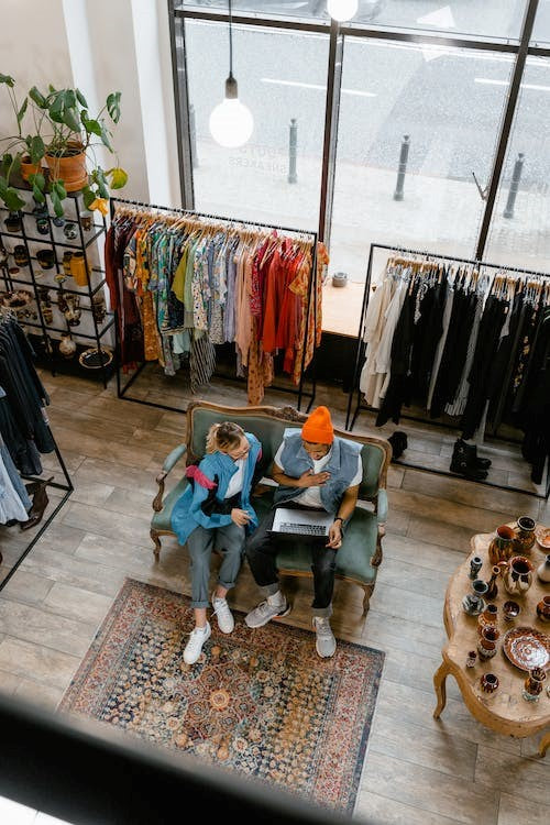 5 Must-Have Men's Summer Fashion Wardrobe Essentials