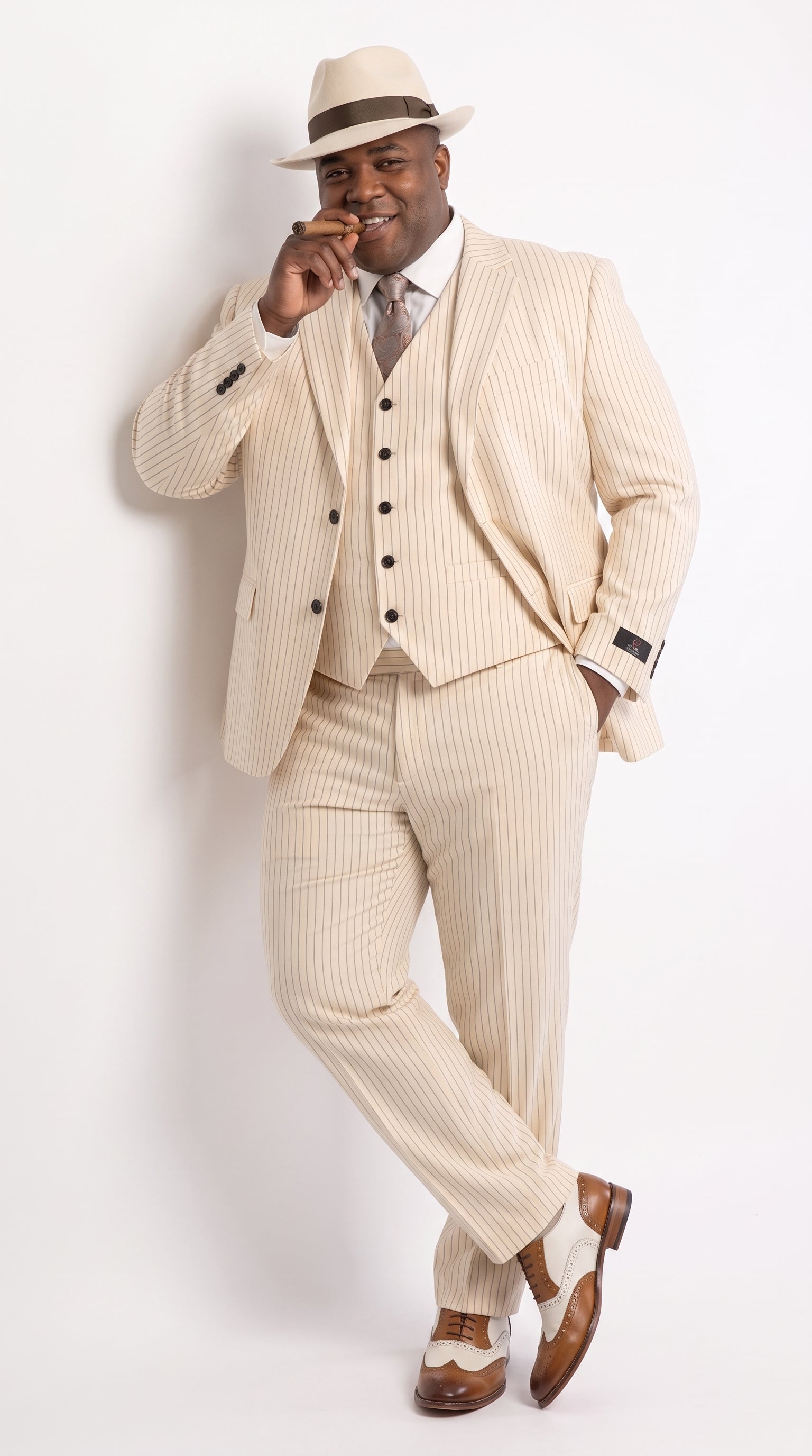 Men’s Ivory Cream Pinstripe 3-Piece Suit – 1920s Gangster Gatsby Wedding and Formal Suit