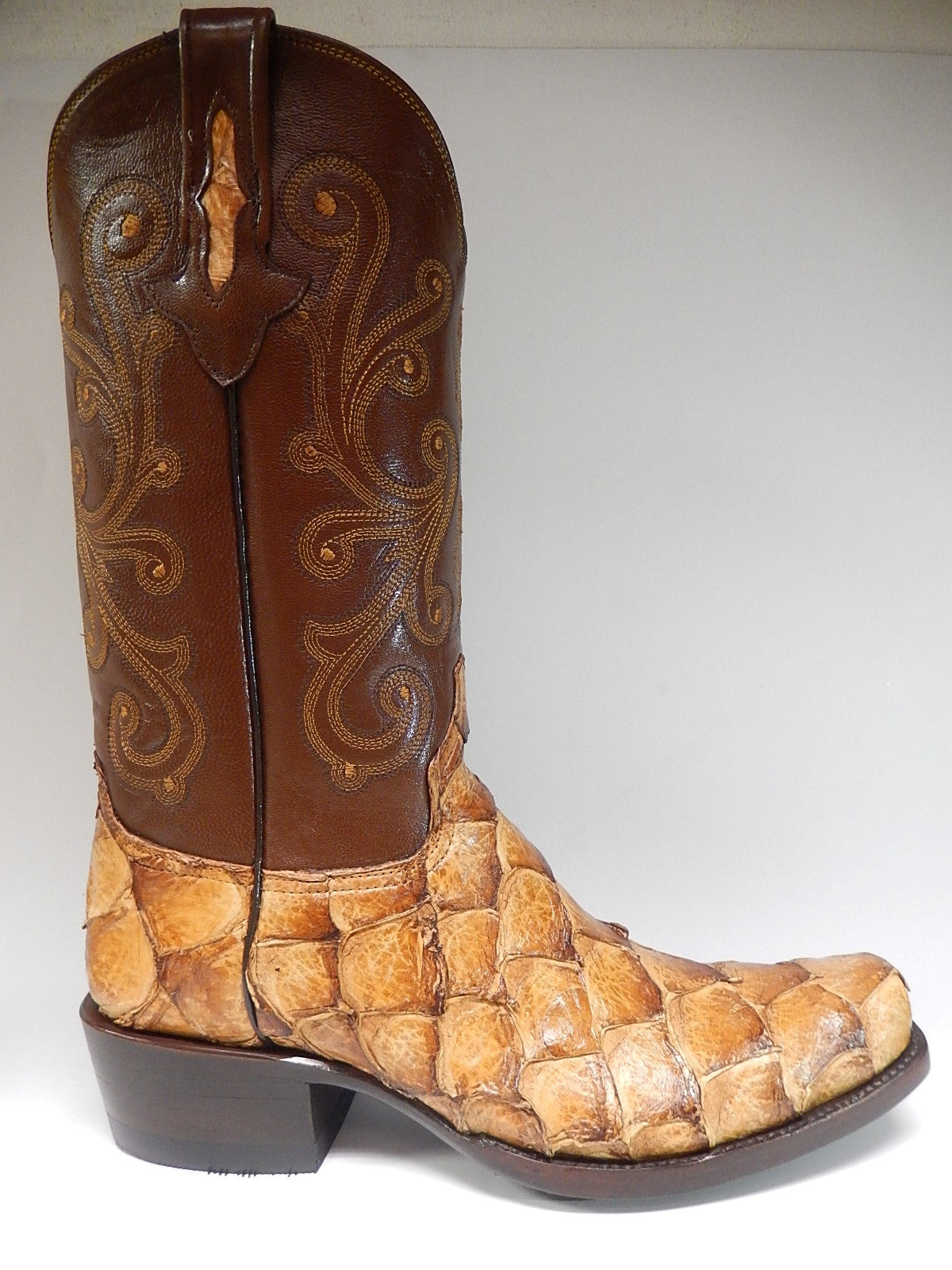 Safari Pirarucu Monster Fish Cowboy Boots - 8