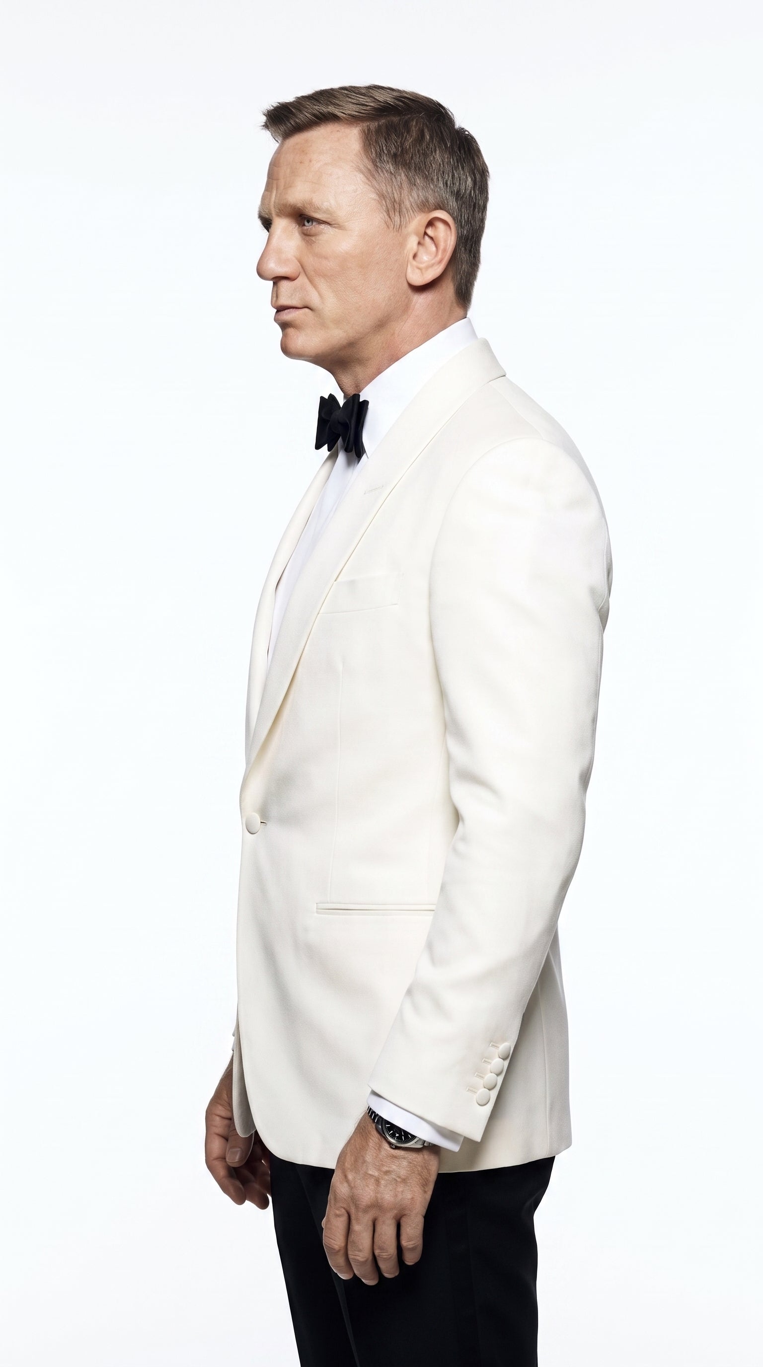 Men’s James Bond Style Ivory Dinner Jacket, White Tuxedo Blazer for Wedding, Prom and Black Tie Events - 34 Short or Extra Small