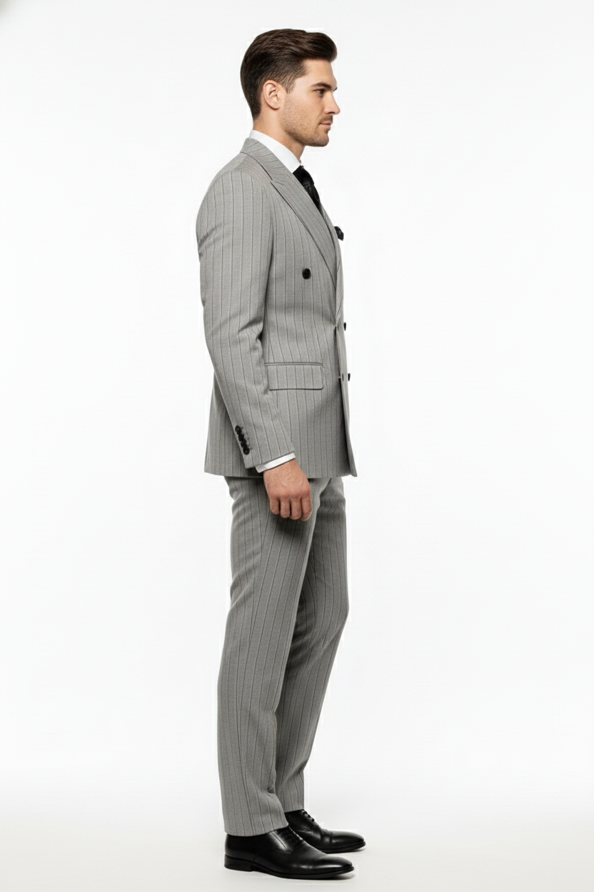 Men’s Grey and Black Pinstripe Double-Breasted Suit – 1920s Gangster Vintage Looking suit By Rossiman - 34 Short or Extra Small