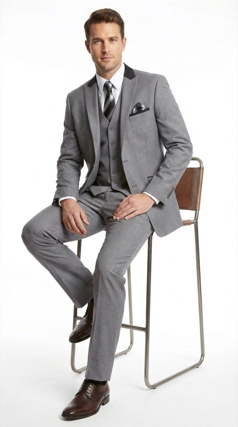 Men’s Light Gray Three Piece Suit with Black Chesterfield Collar  – Classic Formal Wedding and Business Suit Set 1920s Vintage - 34 Short or Extra Small