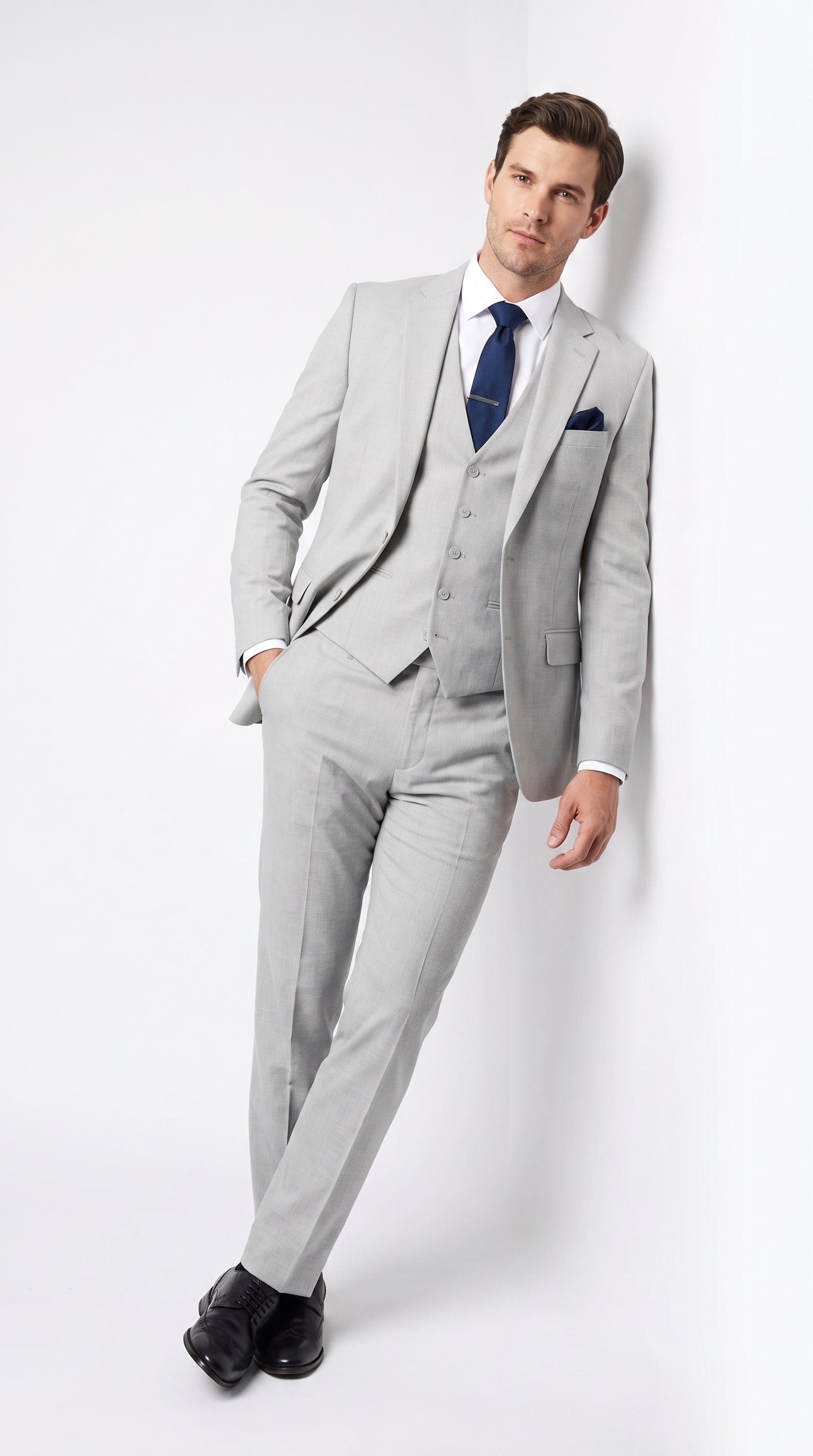 Men’s Silver & Navy Blue 3-Piece Suit – Wedding, Business and Formal Suit with Free Matching Tie - 34 Short or Extra Small