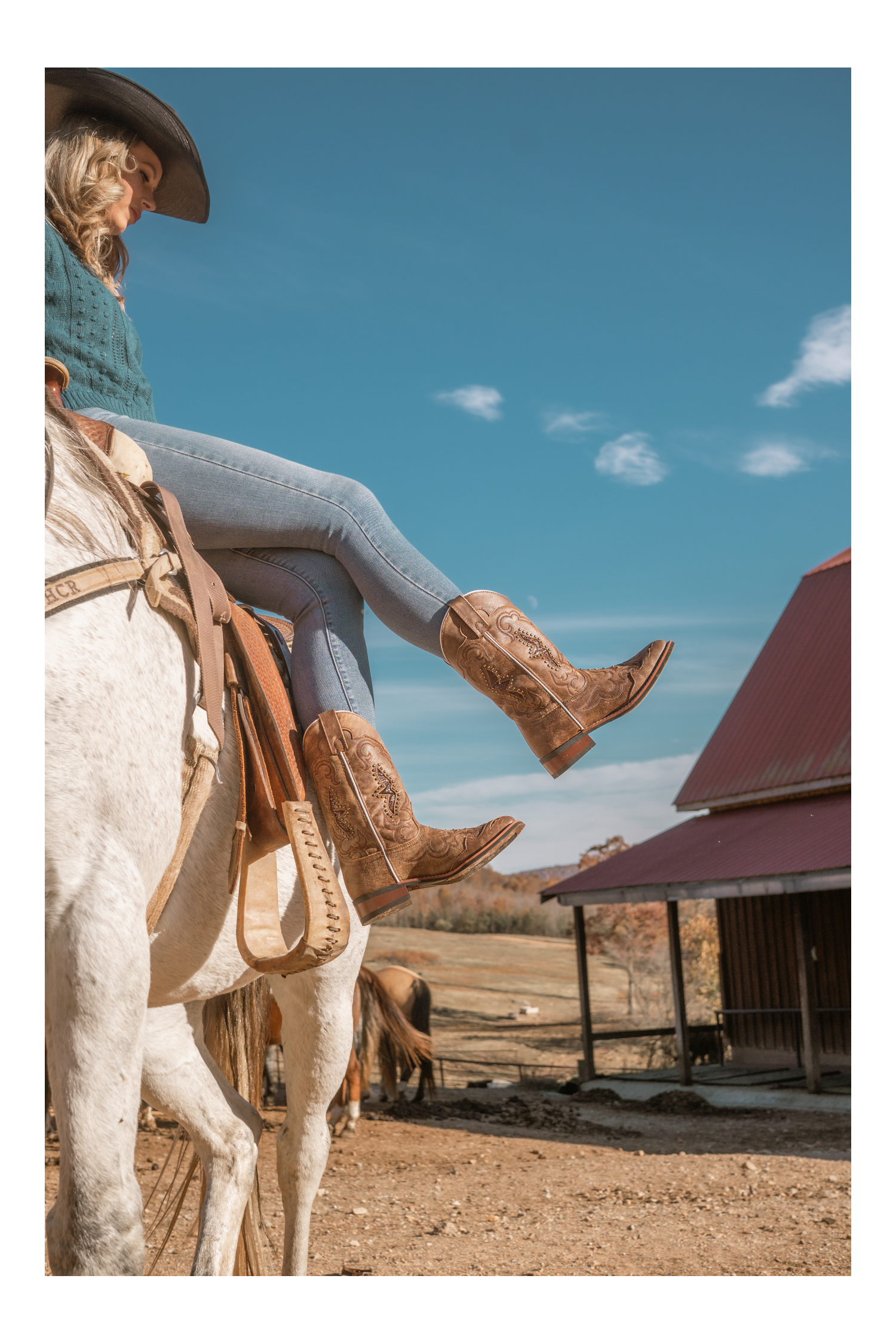 Laredo Spellbound Boot: Premium Leather Chelsea - Brown