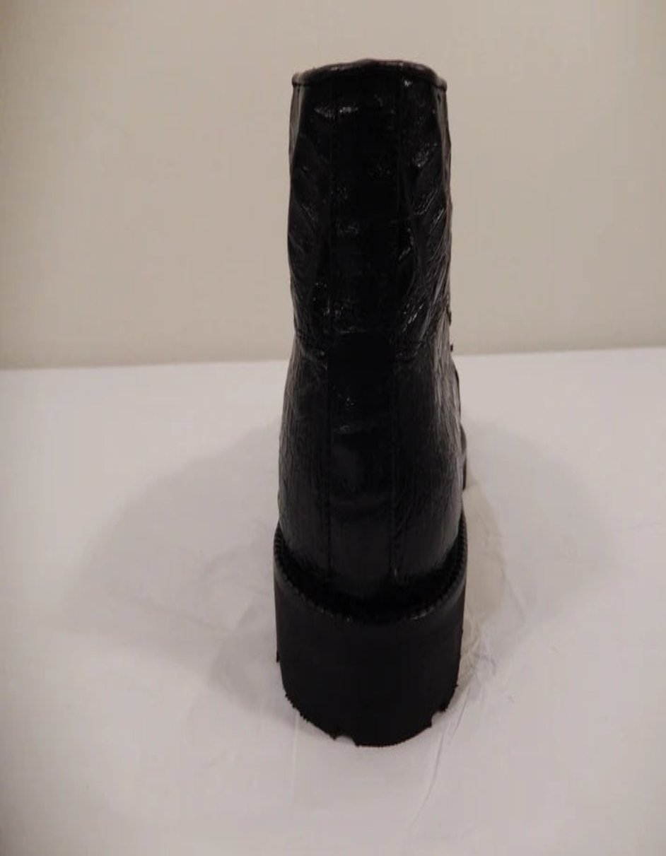 Los Altos All-Over Crocodile Lace Up Ankle Boots - 8