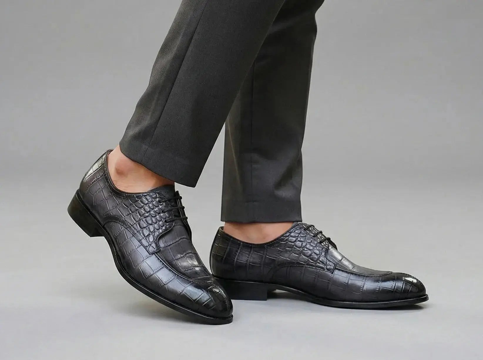 Carrucci Allen II Derby: Embossed Split Toe Leather Shoe - 7.5