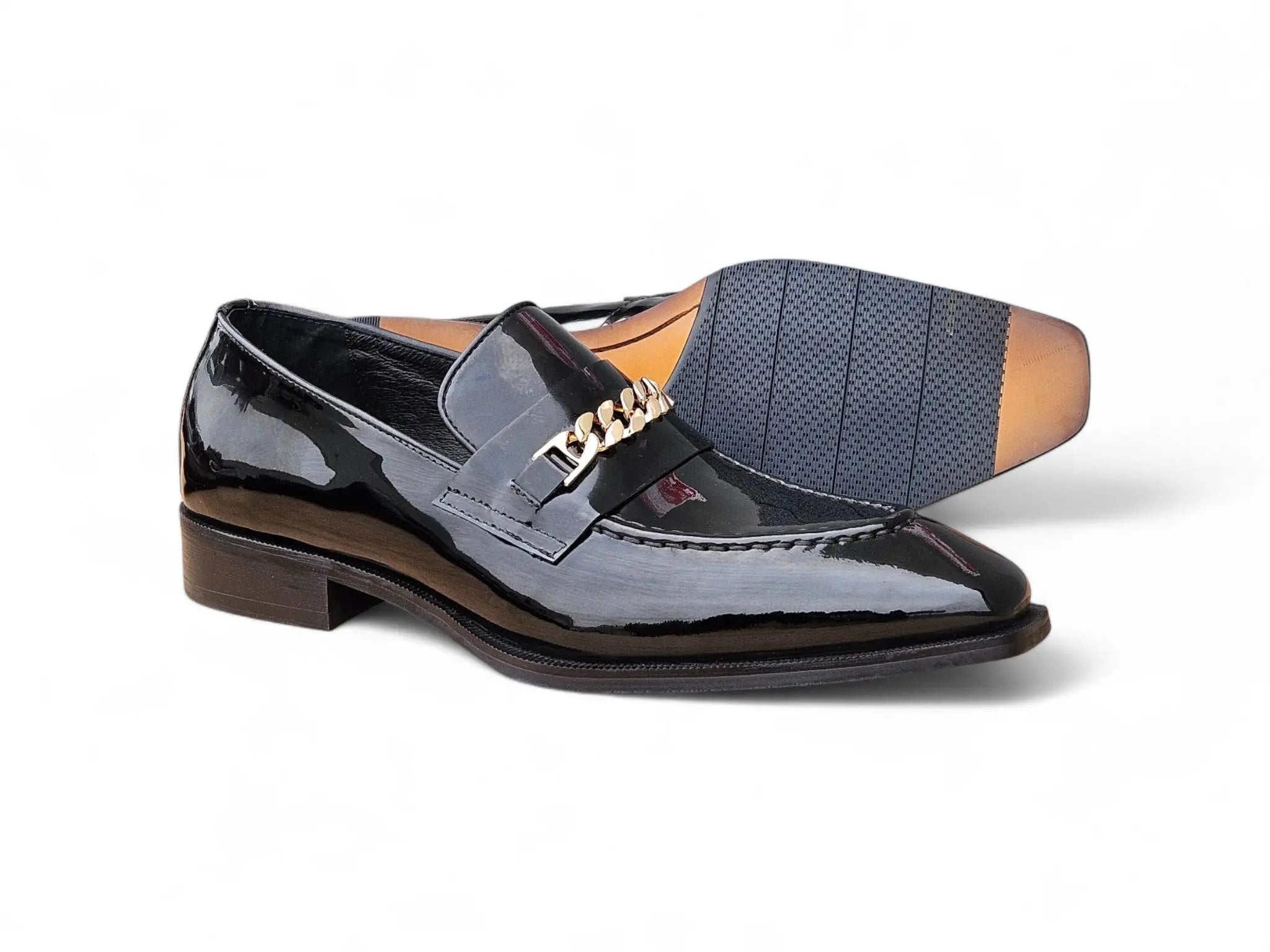 Carrucci Amber Patent Leather Chain Loafers - 8