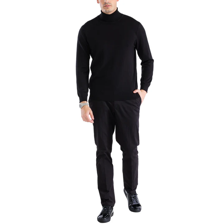MENS BLACK PULLOVER TURTLENECK SWEATER - SMALL