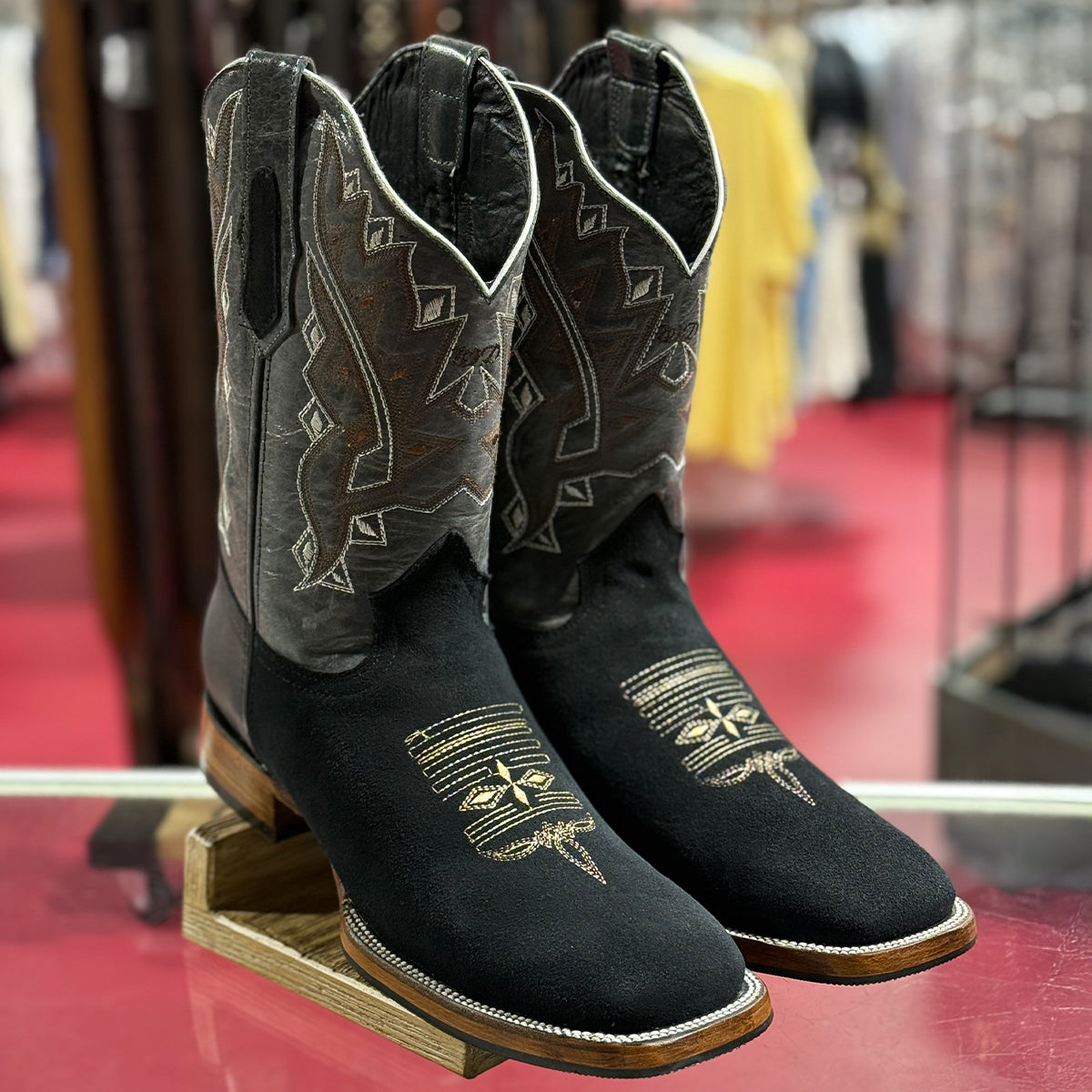 Mens White Diamond Boot Black Cowboy Boot Nubuck Square Toe - 6