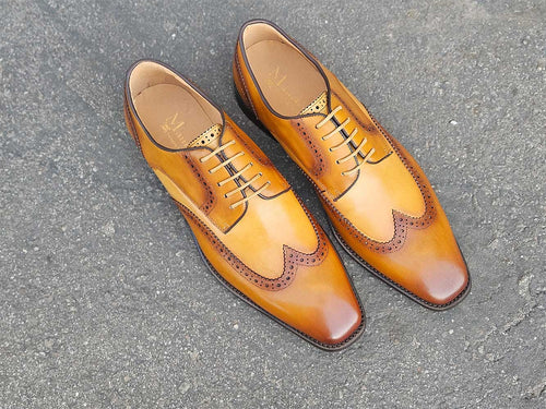 Carrucci Blucher Style Wingtip Derby