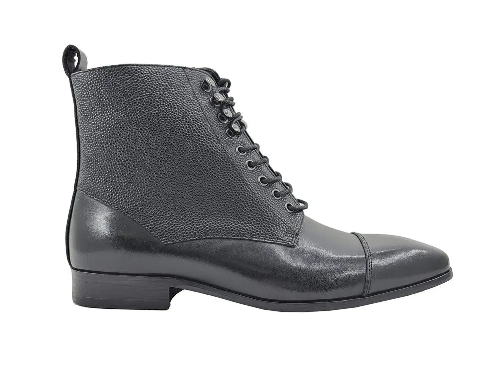 Brogue Cap Toe Leather Boot - 6.5