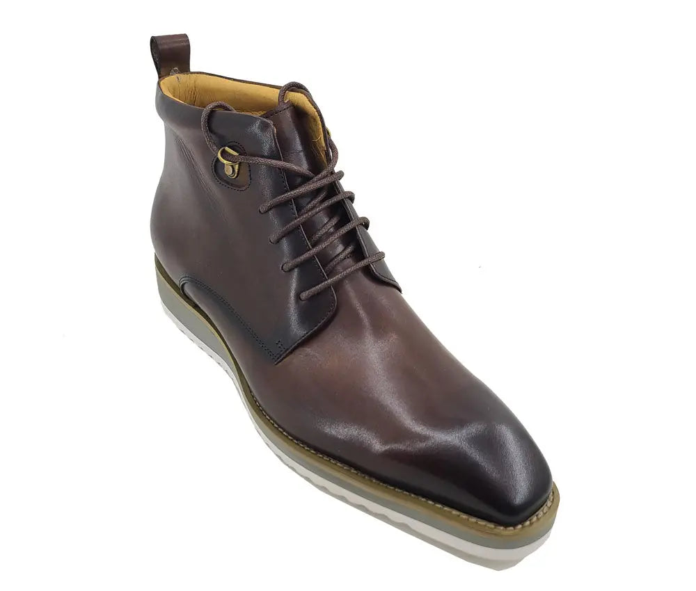 Carrucci Burnished Calfskin Lace-Up Boot - 7.5