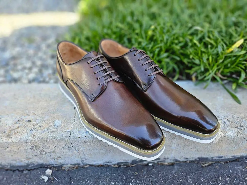 Burnished Lace-up Leather Derby - 7.5