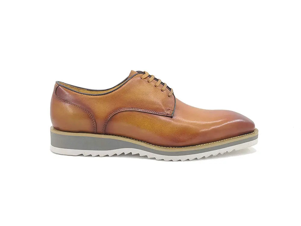 Burnished Lace-up Leather Derby - 7.5