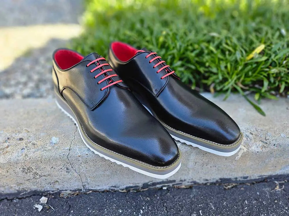 Burnished Lace-up Leather Derby - 7.5