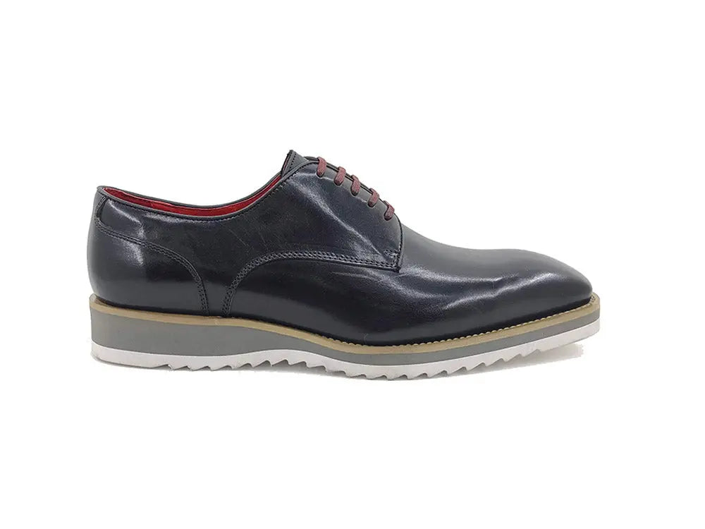 Burnished Lace-up Leather Derby - 7.5