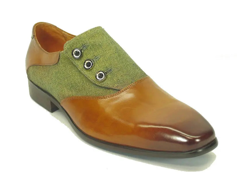 Carrucci Button-up Slip-on Loafer - 7.5