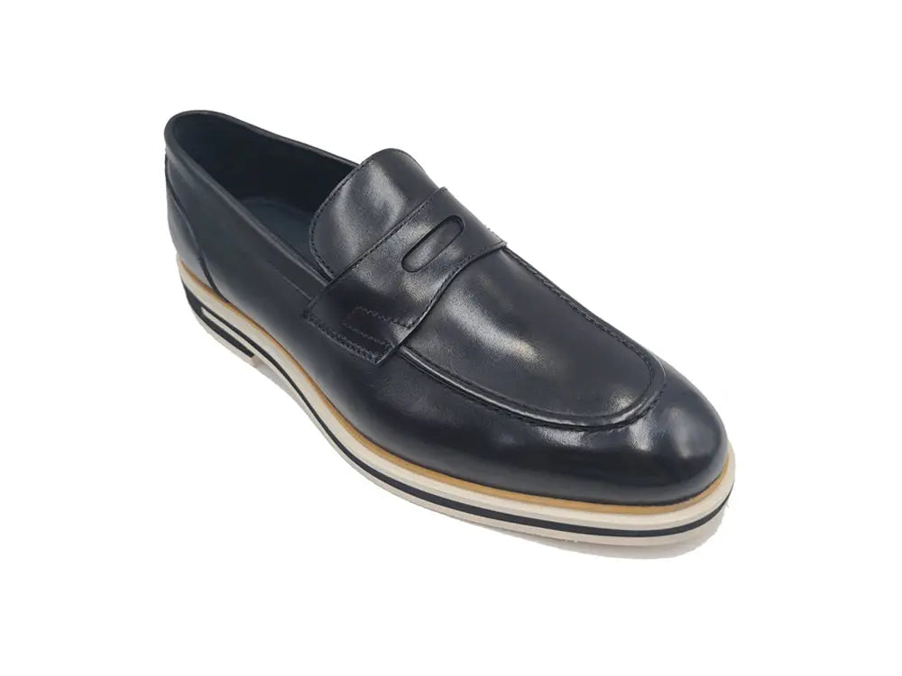 Carrucci Calfskin Penny Loafer - 8