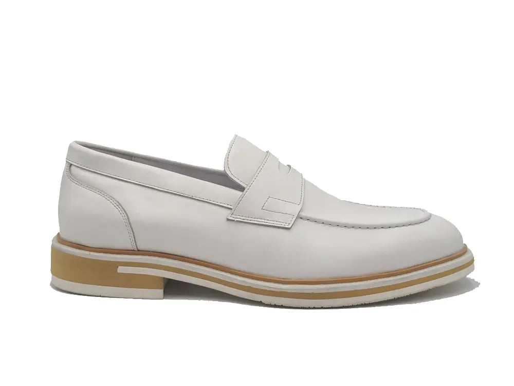 Carrucci Calfskin Penny Loafer - 8