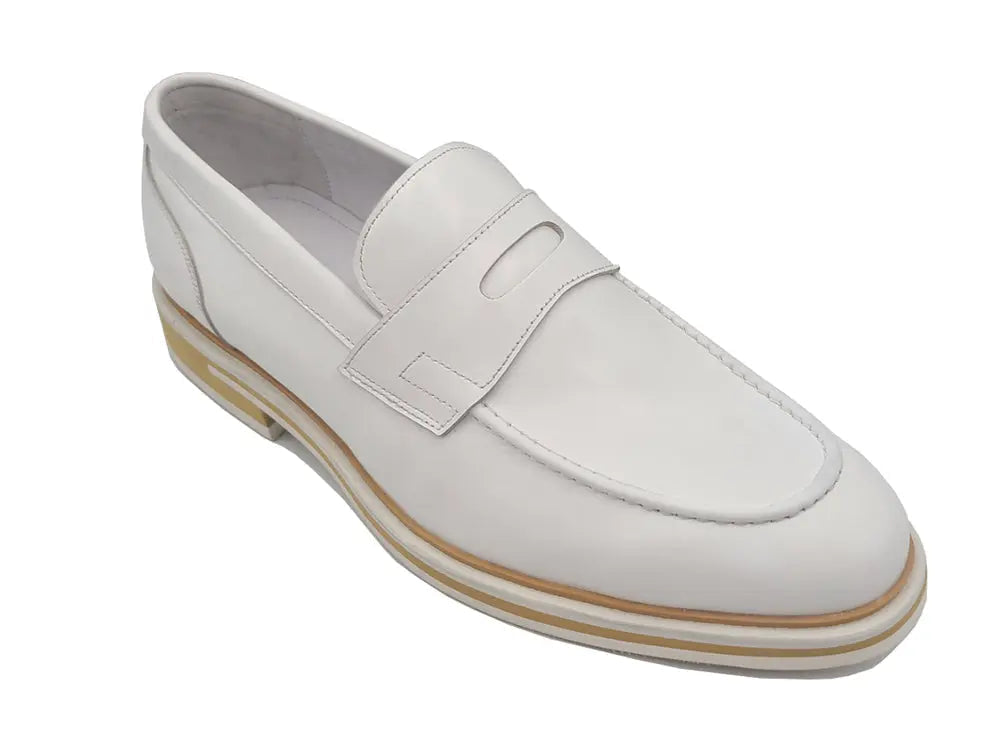 Carrucci Calfskin Penny Loafer - 8
