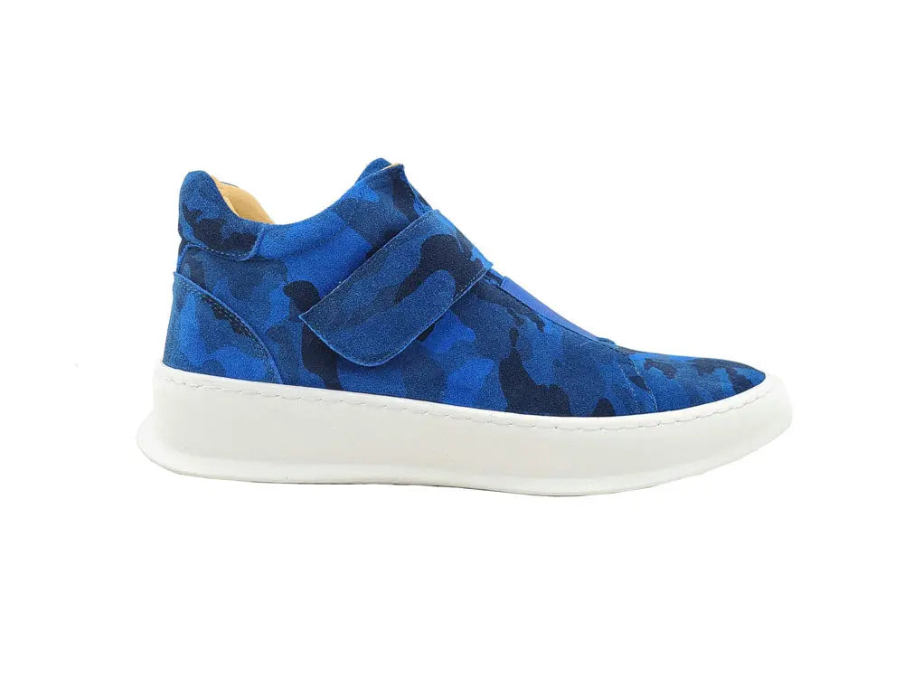 Camouflage Printed Suede Sneakers - 7.5