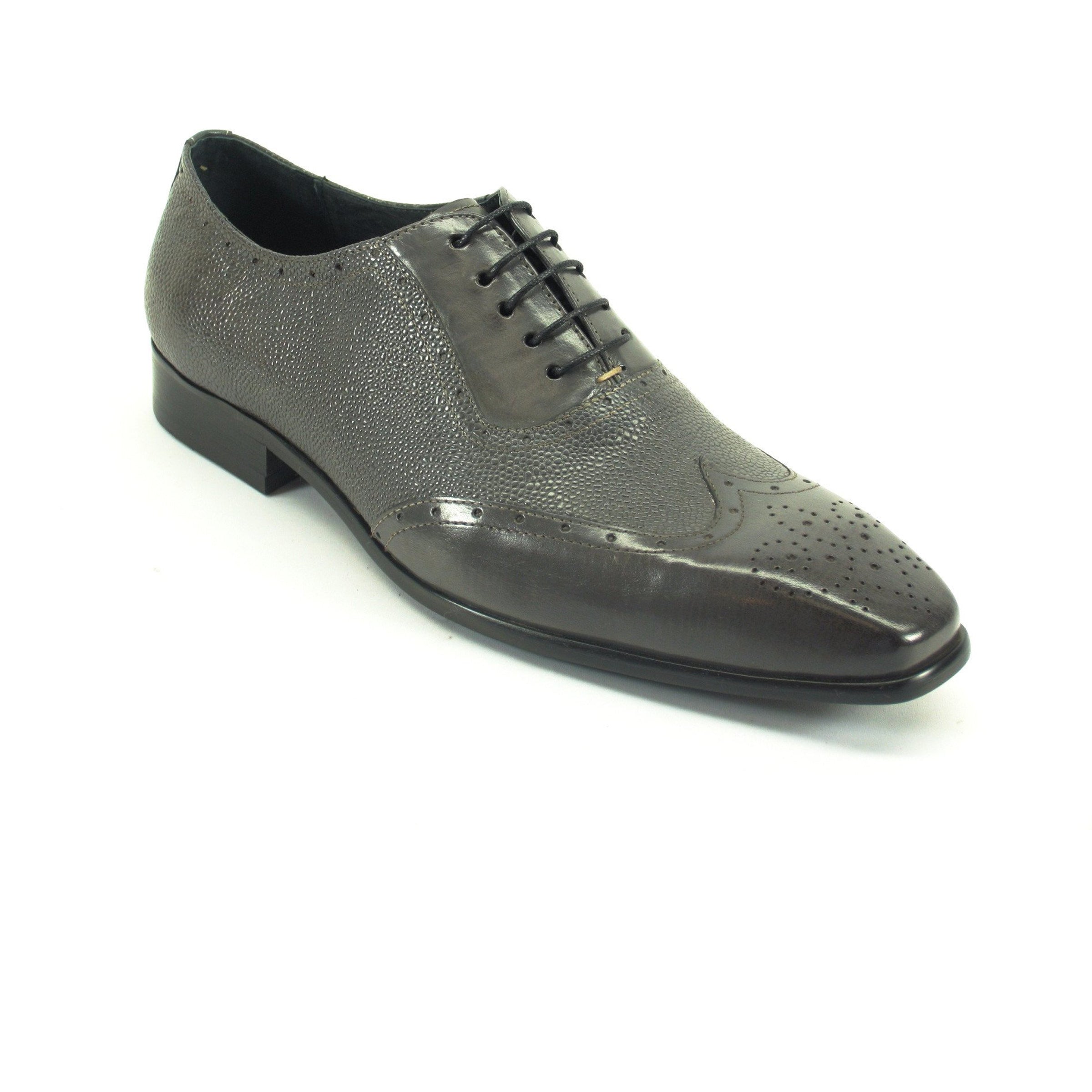 Mens Carrucci Caviar Leather Wingtip Dress Shoe in Whisky - 7.5