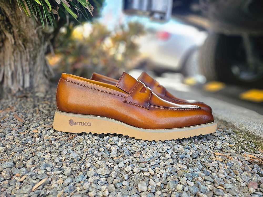 Carrucci Patina Burnished Penny Loafer - 8