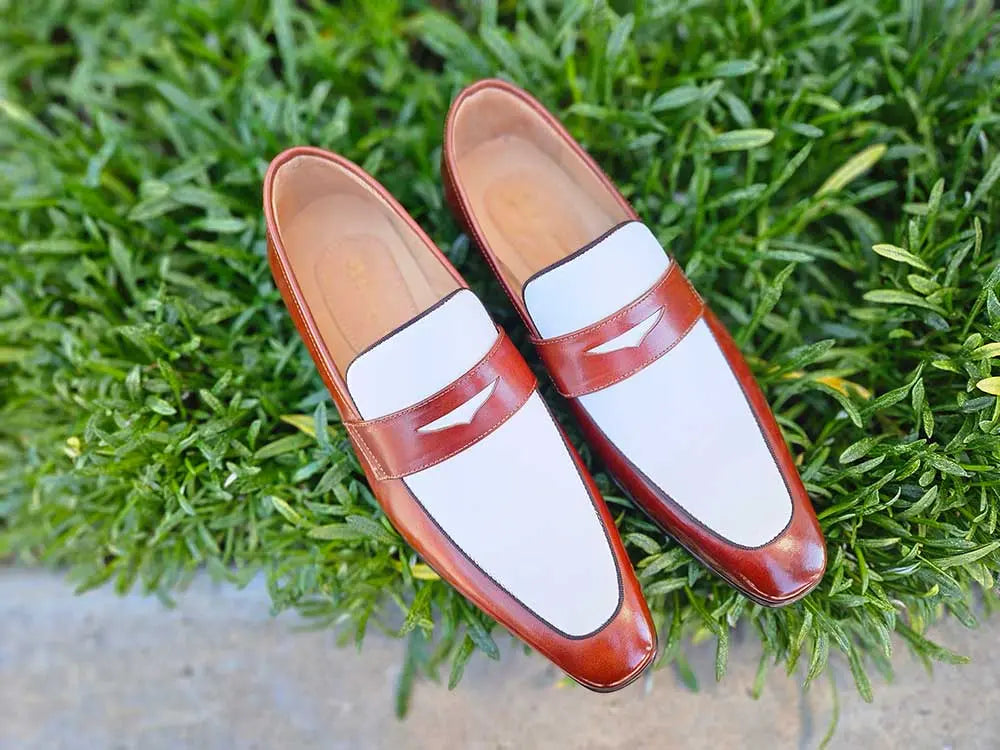 Contrast Two Tone Penny Loafer - 7