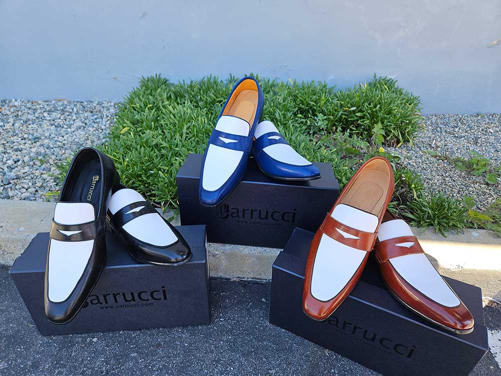 Carrucci Contrast Two Tone Penny Loafer - 8